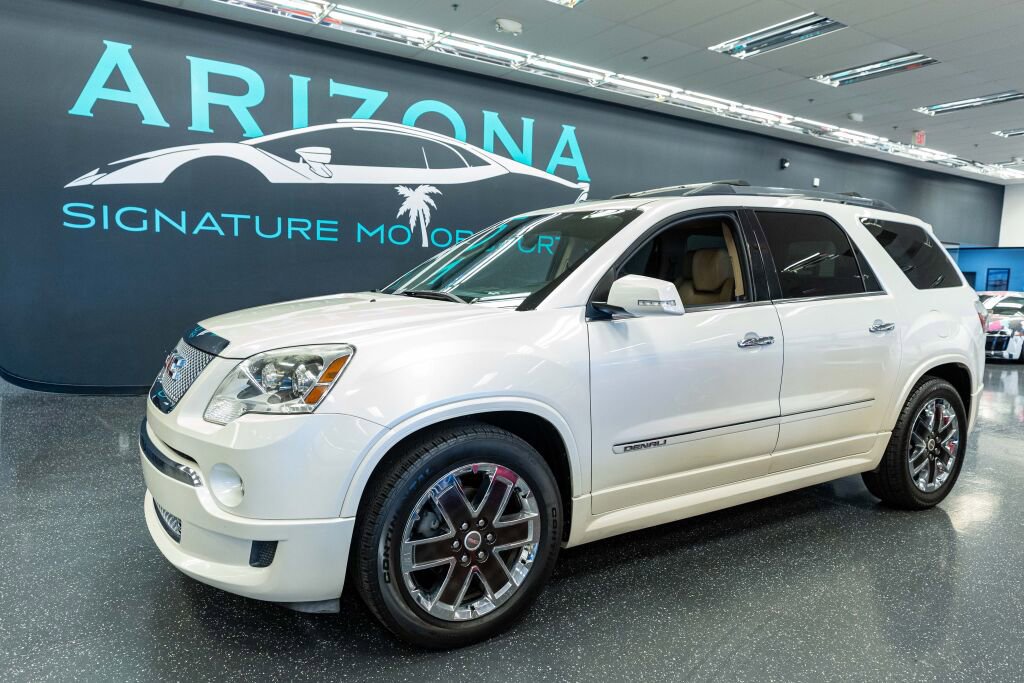 Used 2012 GMC Acadia Denali image 1