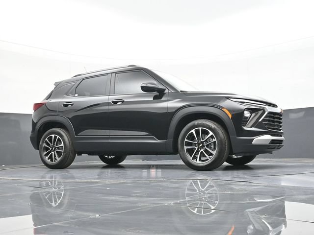 New 2026 Chevrolet TrailBlazer LT w/ Driver Confidence Package FWD image 41