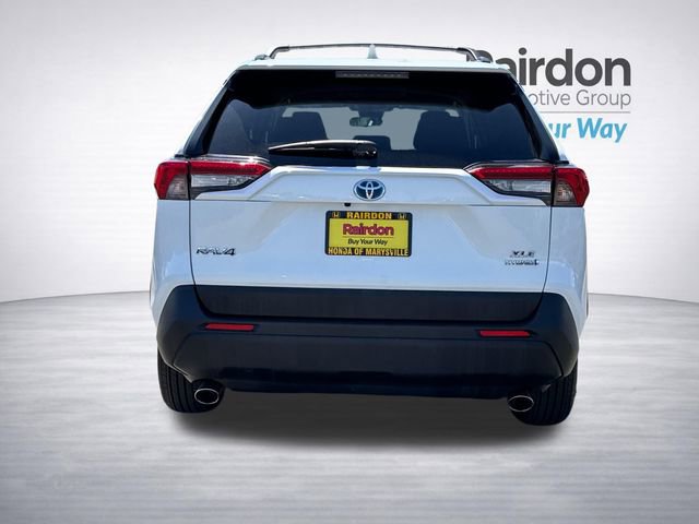 Used 2024 Toyota RAV4 XLE AWD/4WD image 6