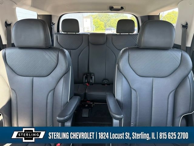 Used 2025 Hyundai Palisade SEL AWD/4WD image 13
