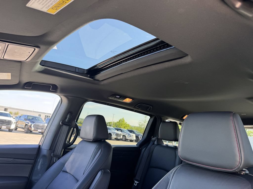 Used 2025 Honda Odyssey Sport-L image 24