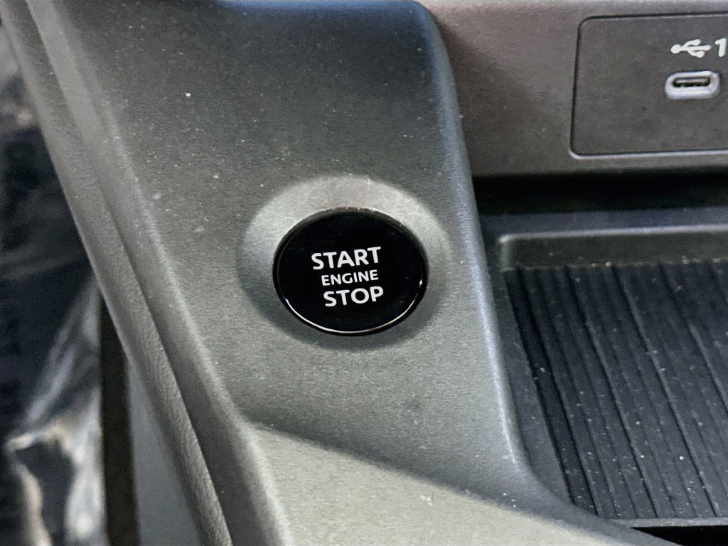 Certified 2026 Nissan Sentra SV w/ SV Convenience Package FWD image 21