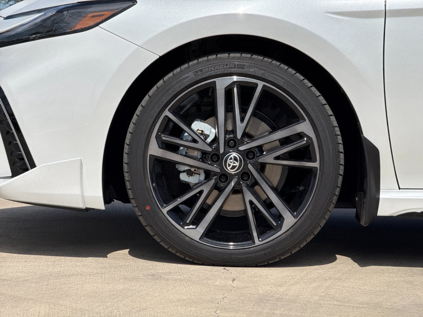 New 2026 Toyota Camry XSE FWD image 31