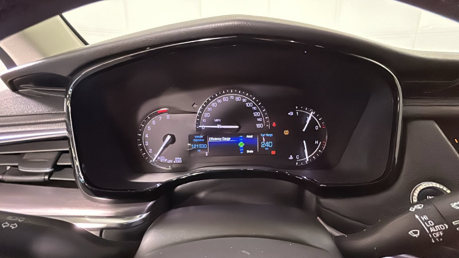 Used 2017 Cadillac XT5 Luxury AWD/4WD image 22