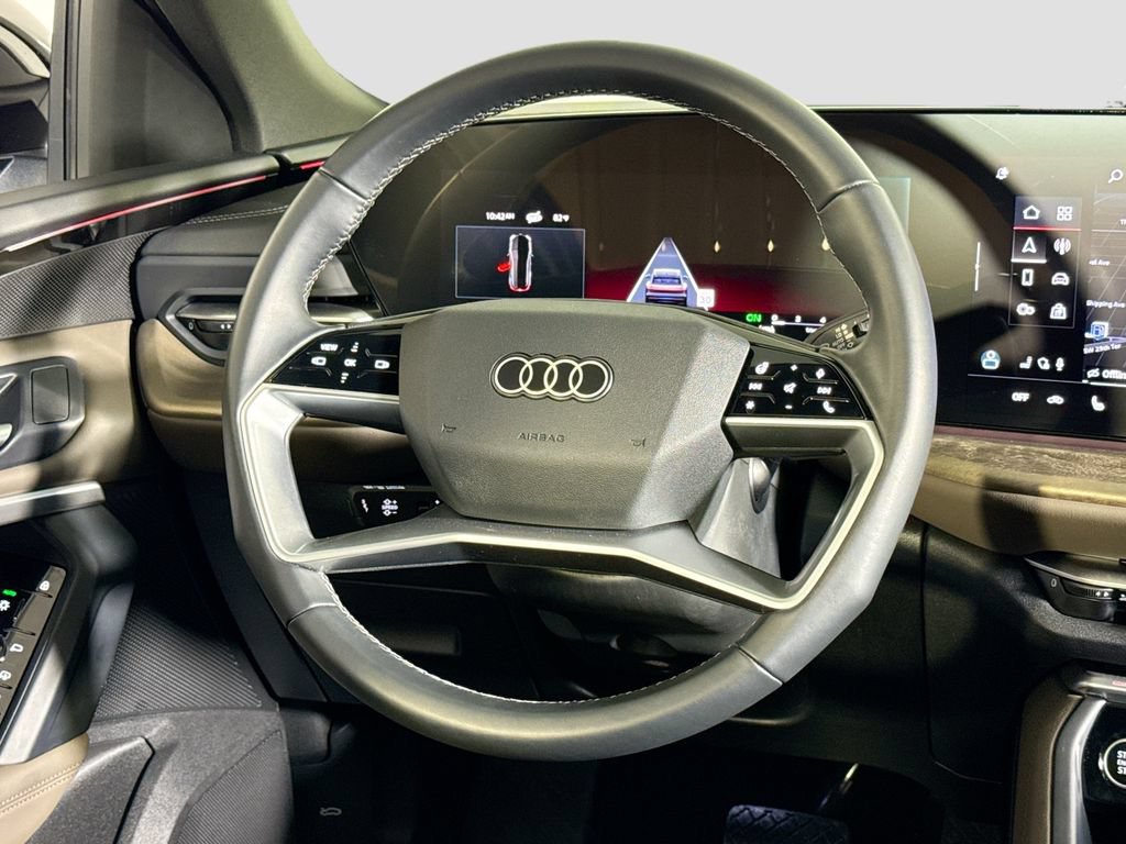 Used 2025 Audi Q5 Premium w/ Convenience Package AWD/4WD image 13