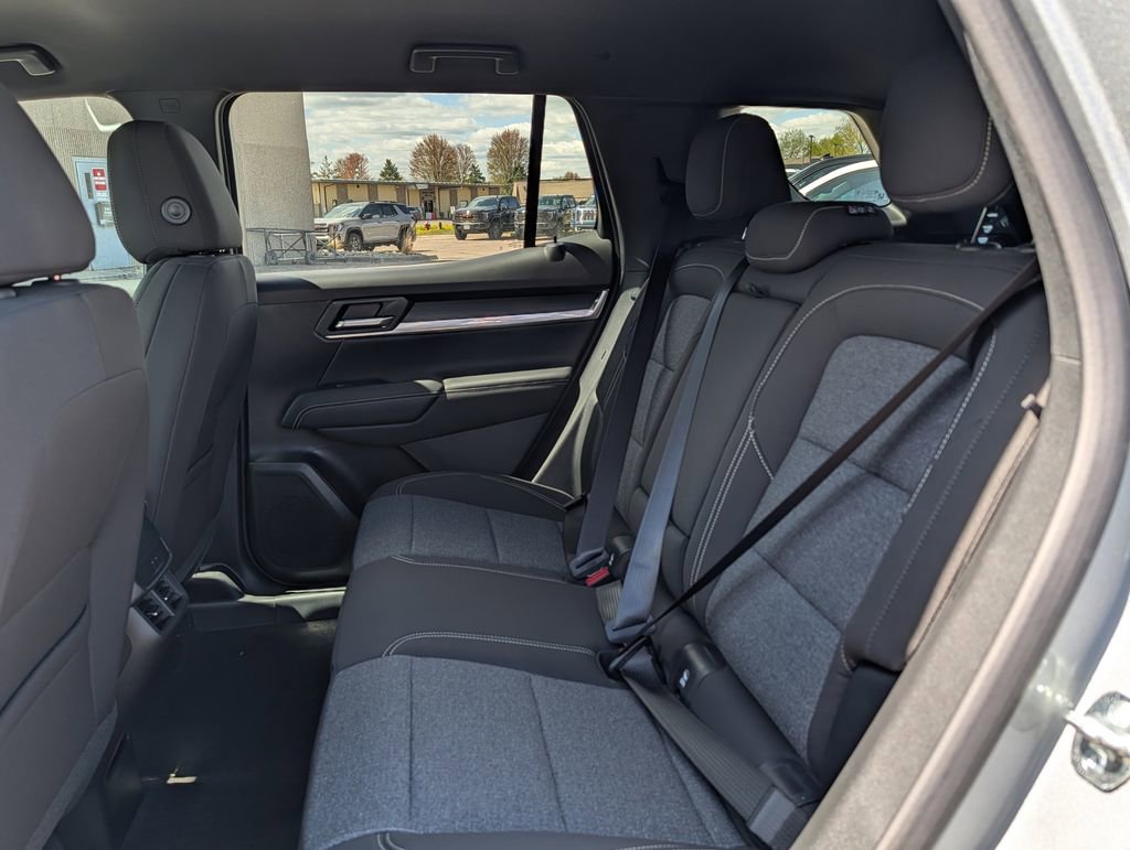 New 2026 GMC Terrain Elevation FWD image 31