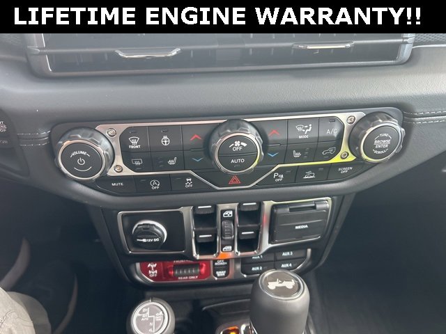 New 2025 Jeep Wrangler Unlimited Rubicon image 36