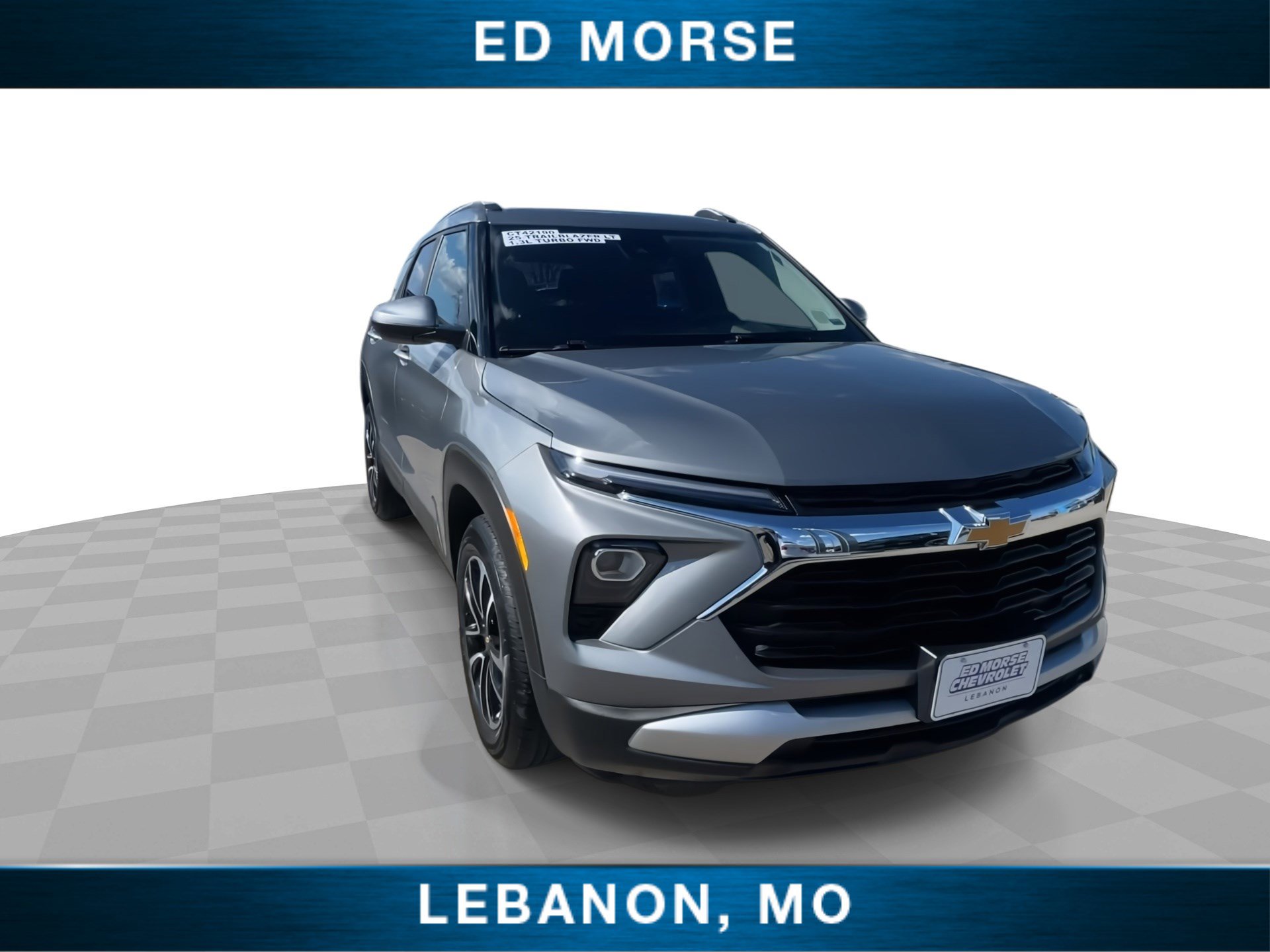 Used 2025 Chevrolet TrailBlazer LT image 2