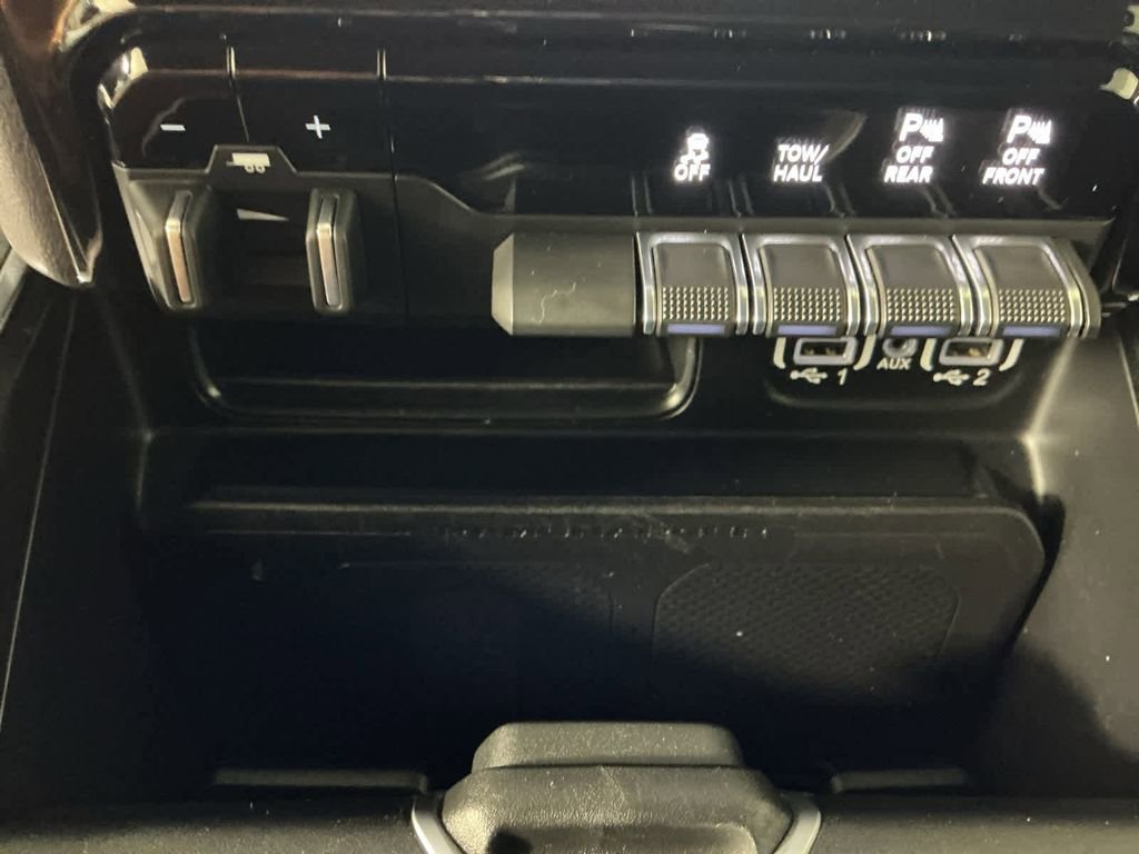 Used 2023 RAM 1500 Laramie image 32