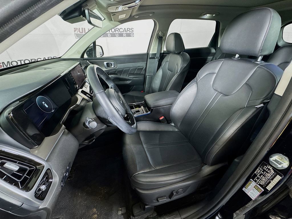 Used 2023 Kia Sorento SX image 21