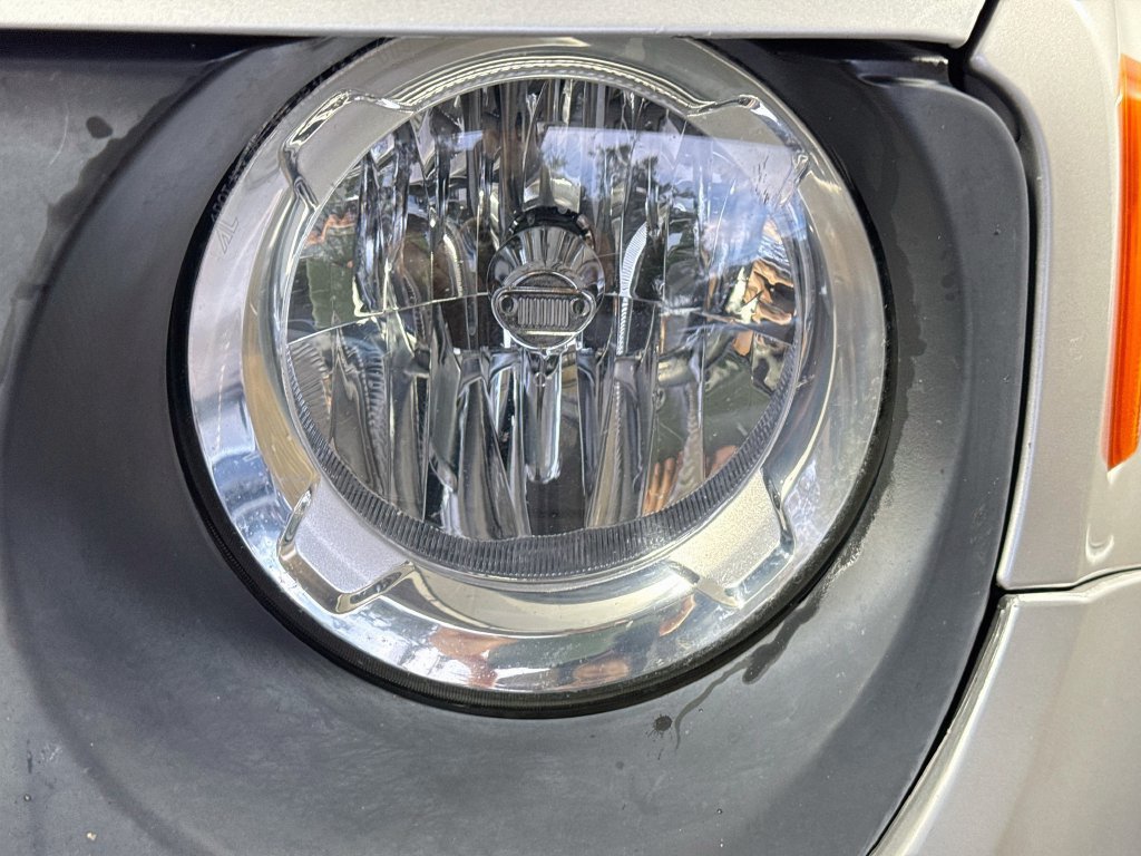 Used 2015 Jeep Renegade Sport w/ Power & Air Group FWD image 33