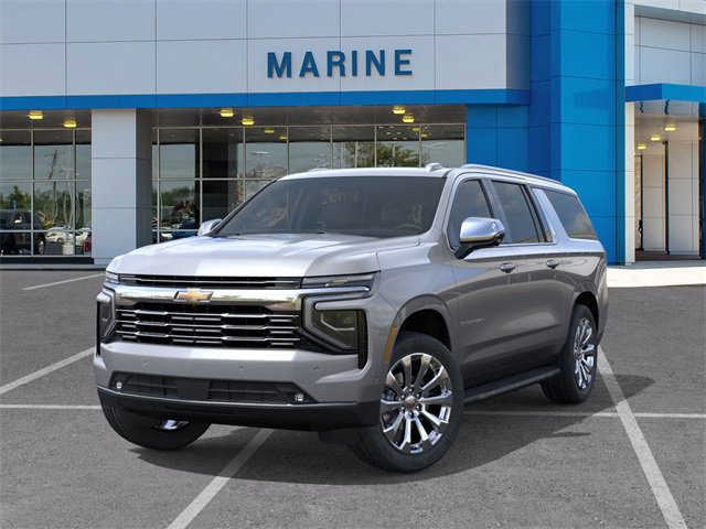 New 2026 Chevrolet Suburban Premier image 6