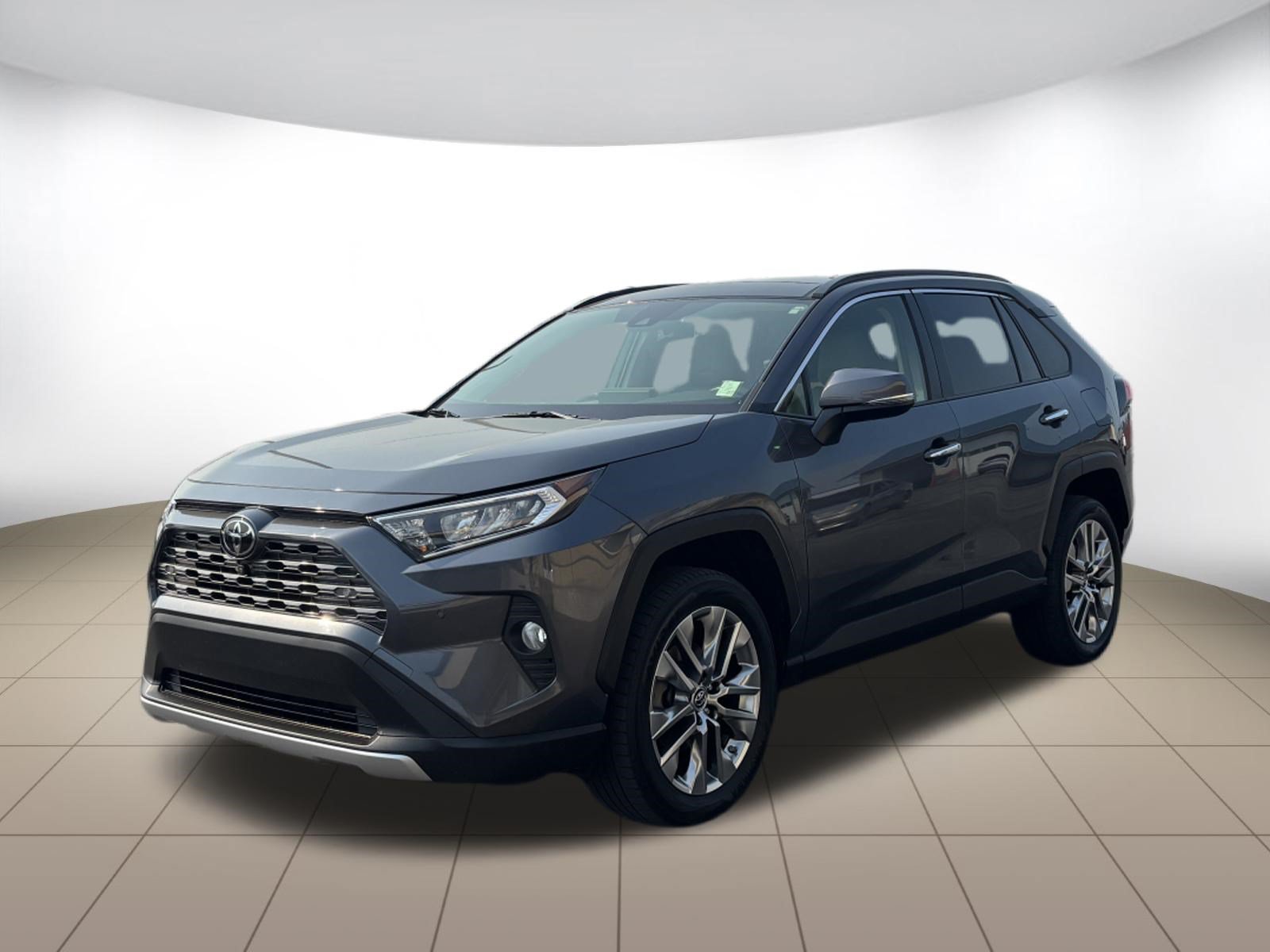 Used 2019 Toyota RAV4 Limited w/ Advanced Technology Package AWD/4WD image 3