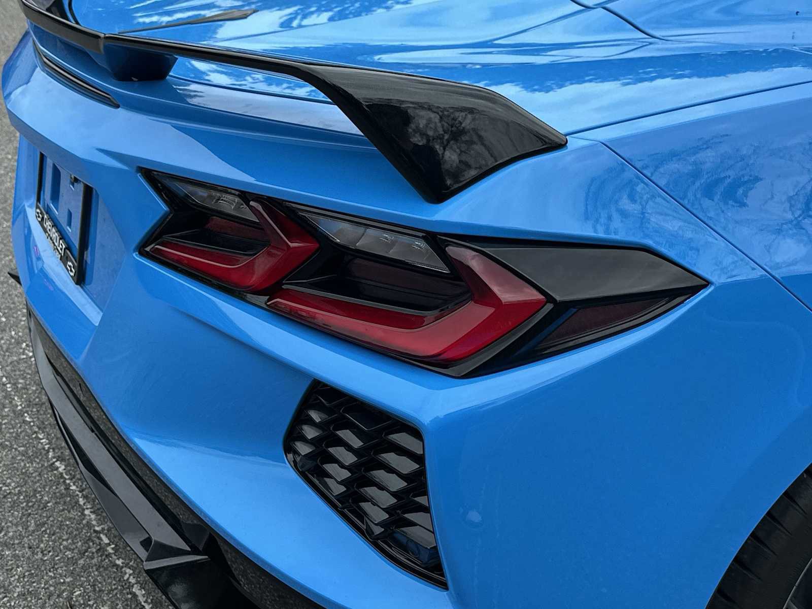 Used 2023 Chevrolet Corvette Stingray Premium Conv w/ Z51 Performance Package RWD image 26