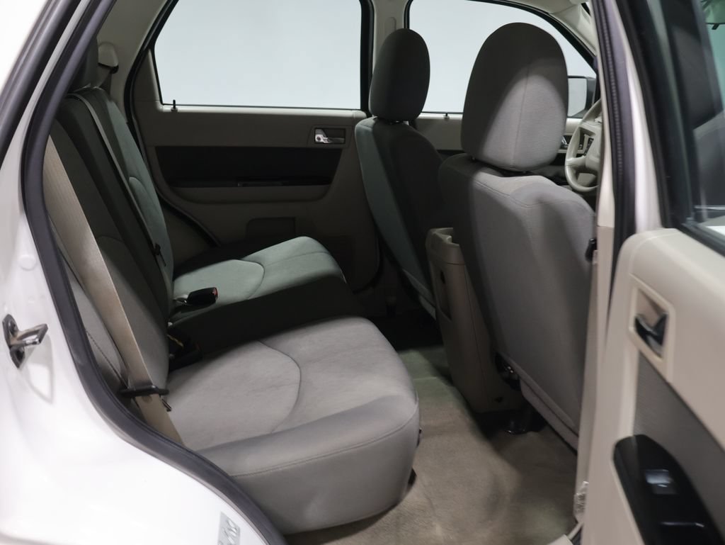 Used 2011 MAZDA Tribute i Sport FWD image 19
