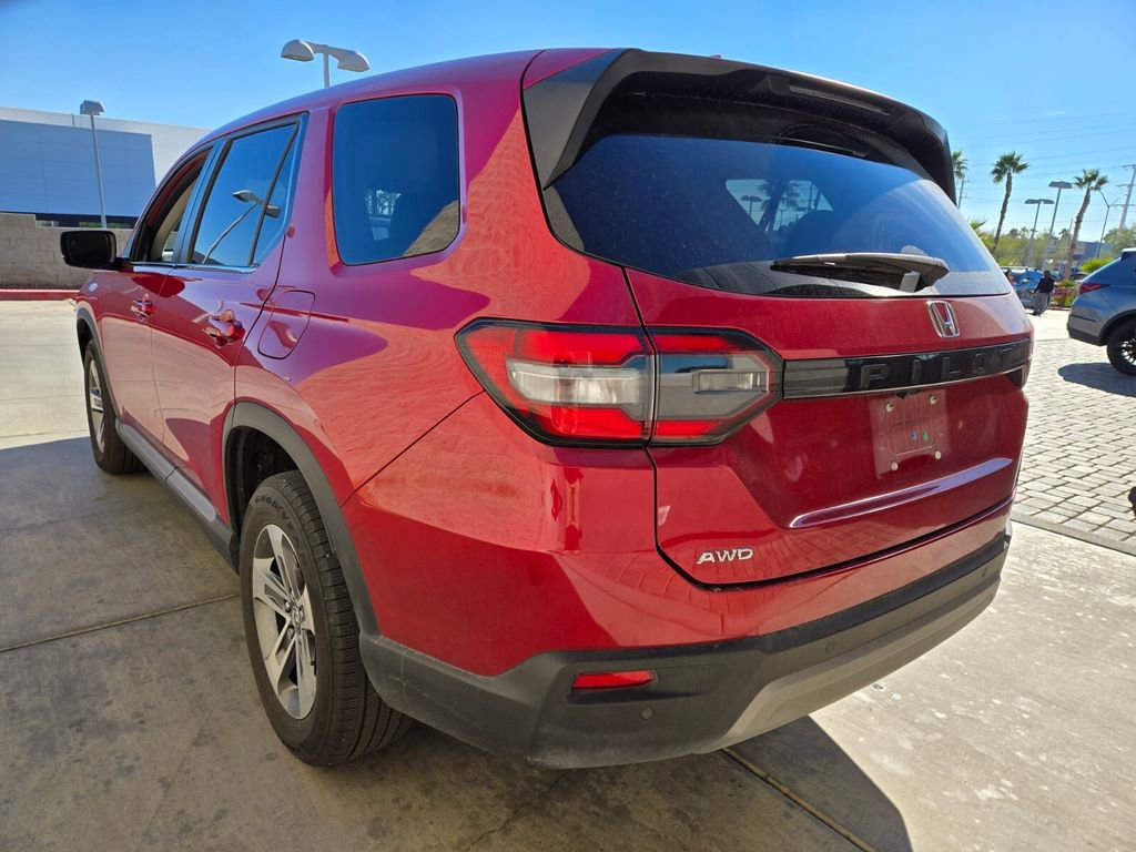 Used 2023 Honda Pilot EX-L image 3