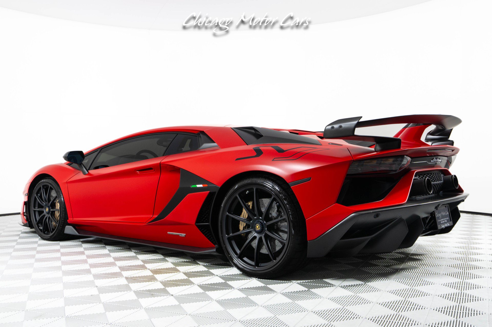 Used 2019 Lamborghini Aventador SVJ AWD/4WD image 22