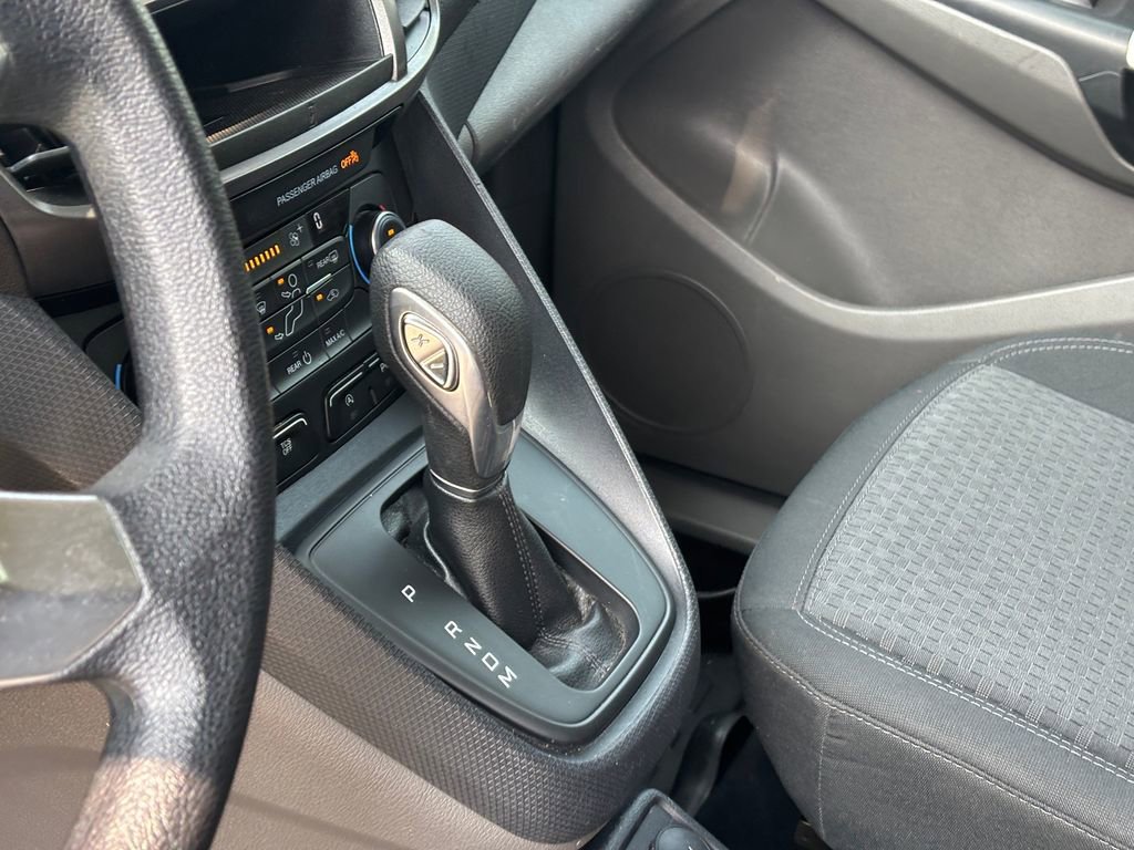 Used 2021 Ford Transit Connect XLT FWD image 11