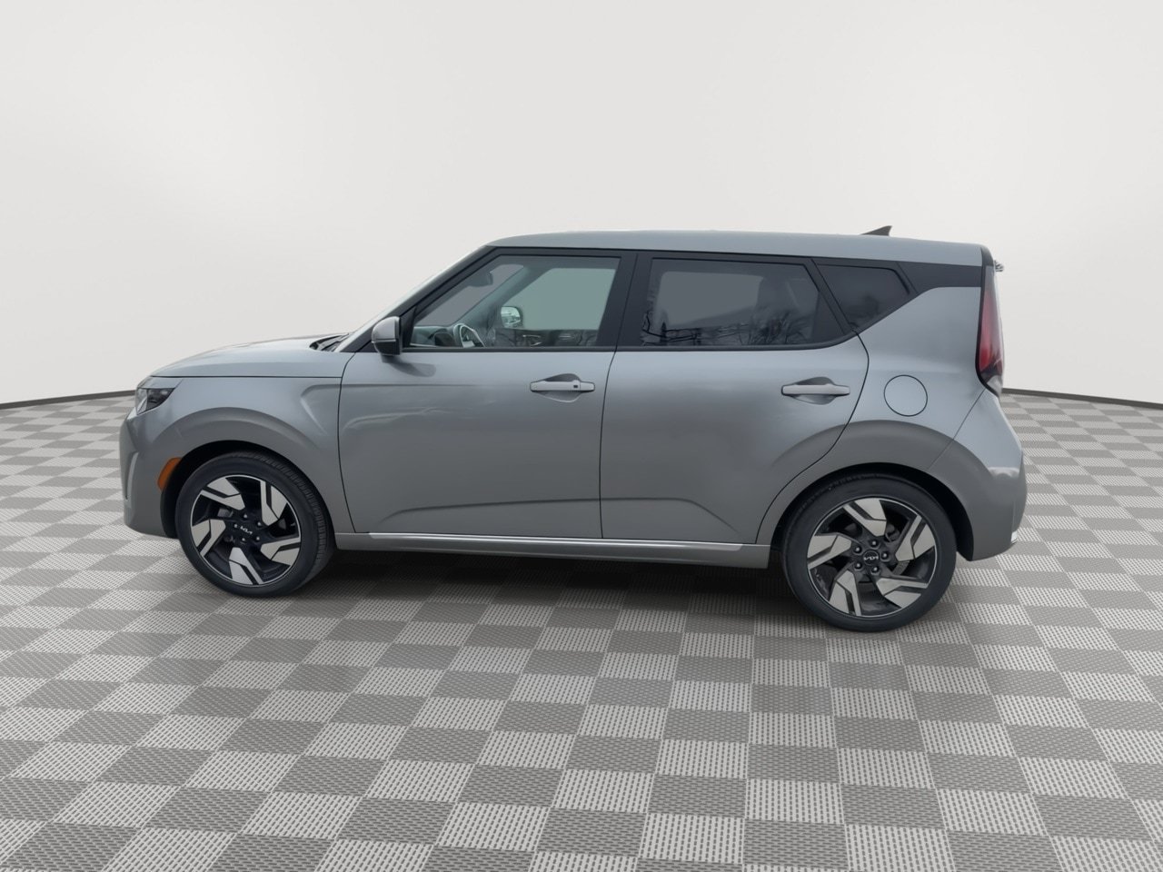 Used 2025 Kia Soul GT-Line FWD image 5