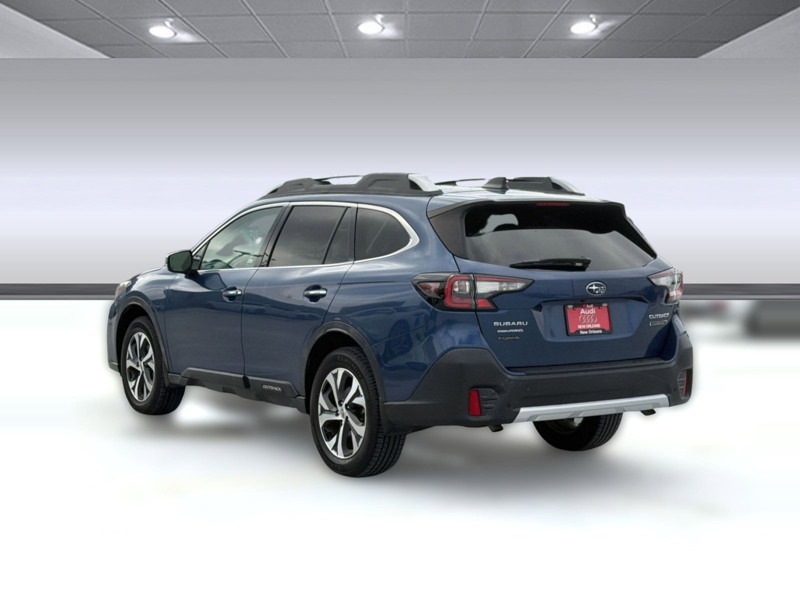 Used 2020 Subaru Outback Touring XT AWD/4WD image 3