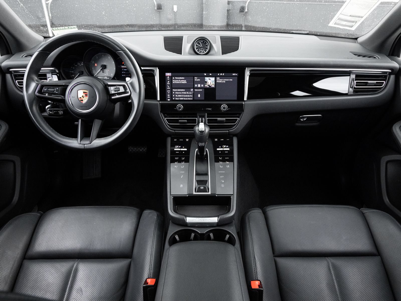 Certified 2023 Porsche Macan S AWD/4WD image 12