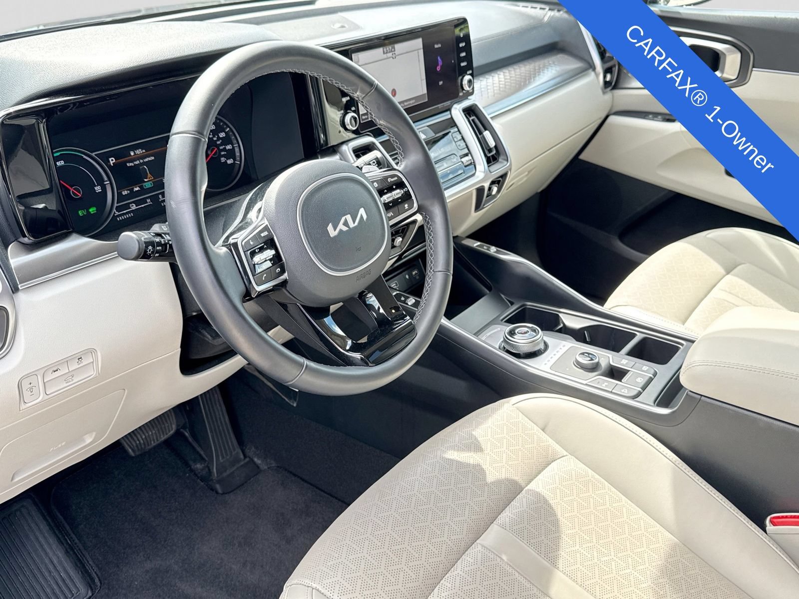Used 2023 Kia Sorento EX AWD/4WD image 2