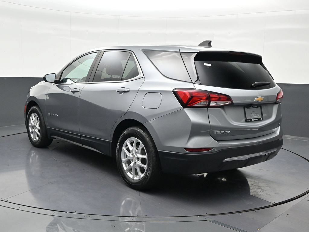 Used 2023 Chevrolet Equinox LT FWD image 3
