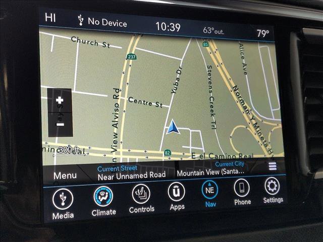 Used 2020 Chrysler Pacifica Touring-L w/ Advanced Safetytec Group image 13