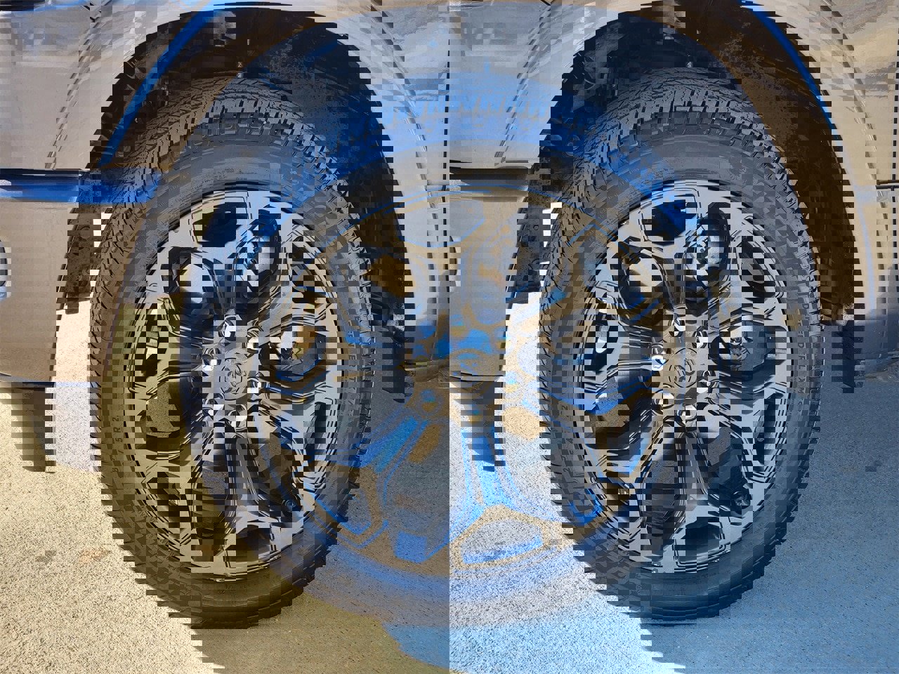 Used 2022 RAM 1500 Limited w/ (RED) Edition image 11