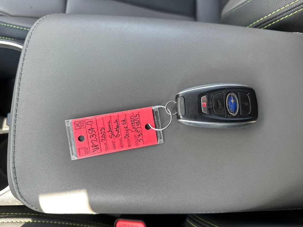 Used 2025 Subaru Outback Onyx Edition AWD/4WD image 19