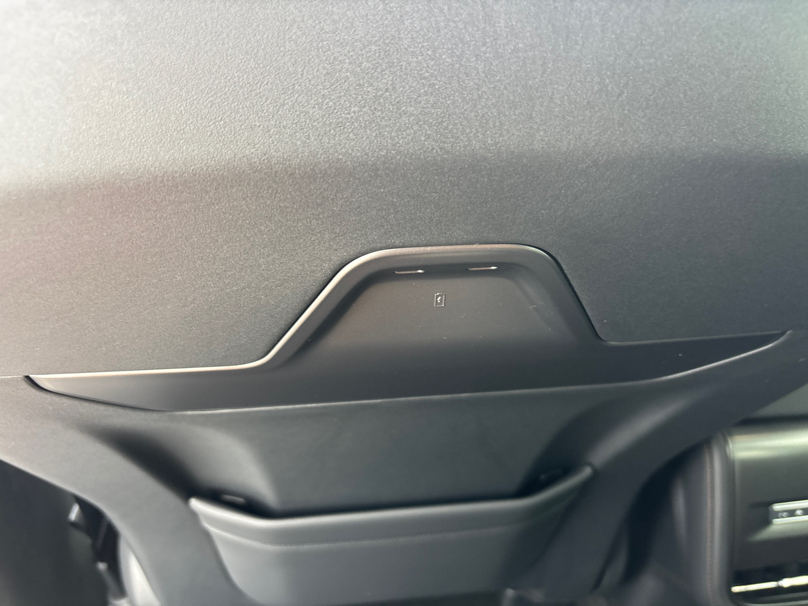 New 2026 Lincoln Nautilus Premier AWD/4WD image 33