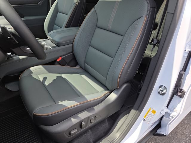 New 2026 GMC Acadia AT4 w/ Luxury Package AWD/4WD image 27