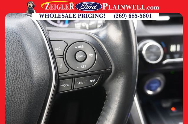 Used 2022 Toyota Venza LE image 24
