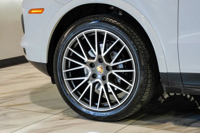 Used 2019 Porsche Cayenne AWD/4WD image 66