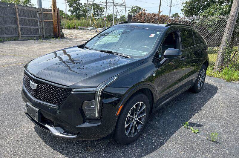 Certified 2024 Cadillac XT4 Sport w/ Cold Weather Package AWD/4WD image 1