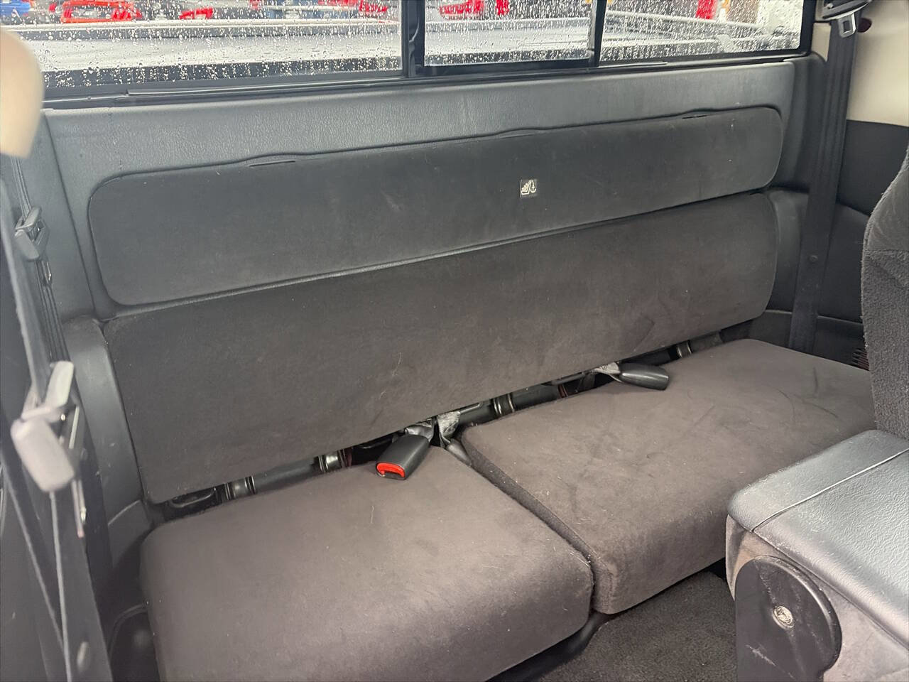 Used 2004 Dodge Dakota Sport w/ Deluxe Convenience Group image 16