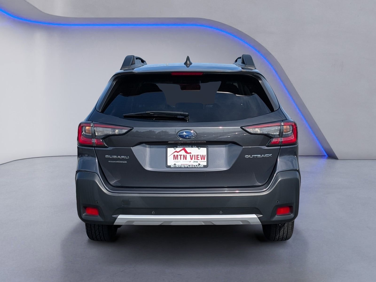 Used 2023 Subaru Outback Limited image 8