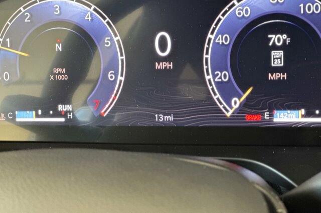 New 2026 Jeep Grand Cherokee Altitude image 23