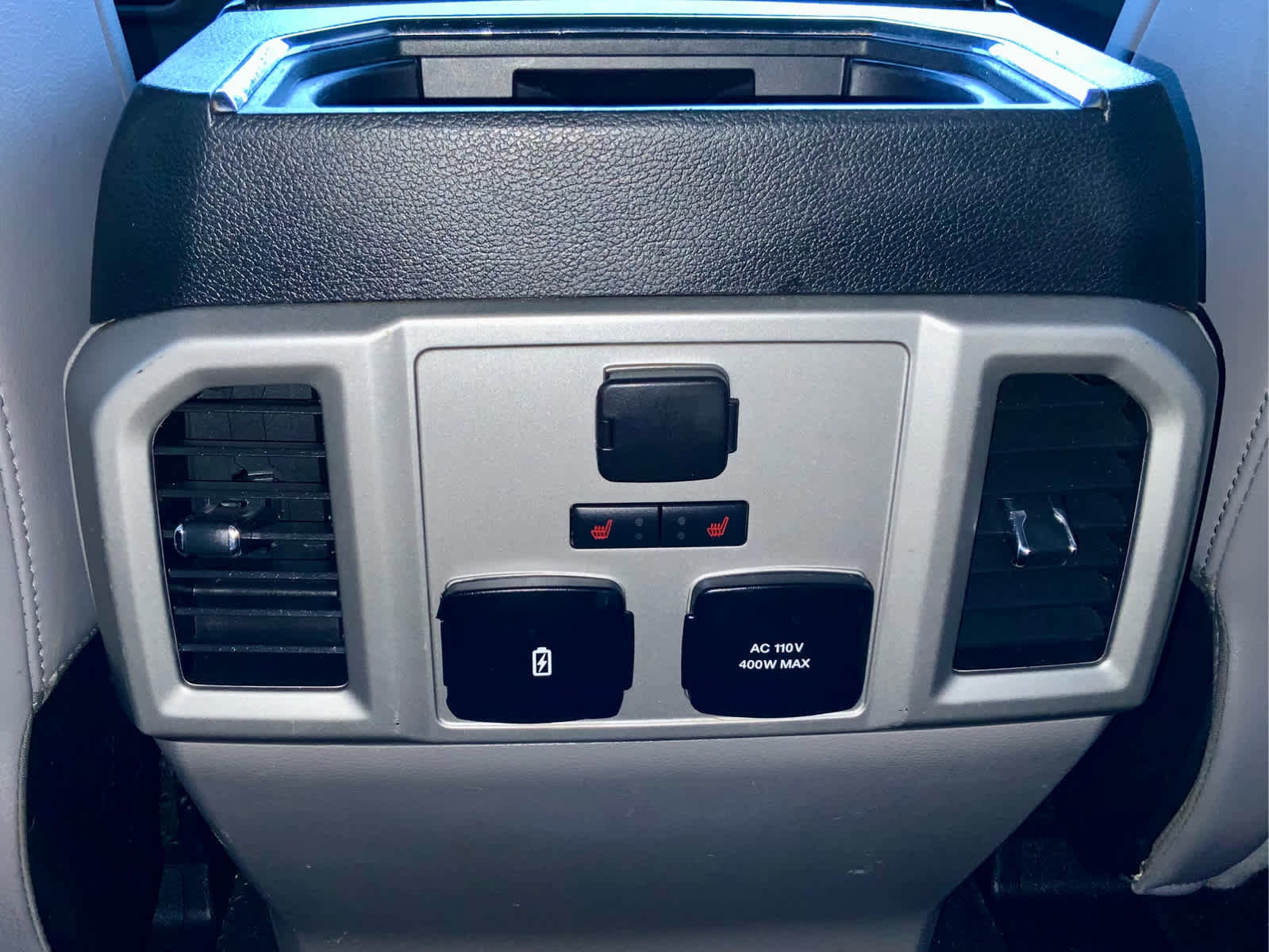 Used 2019 Ford F150 Lariat w/ Equipment Group 502A Luxury image 48