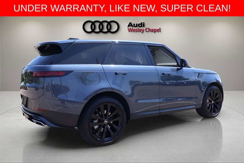 Used 2025 Land Rover Range Rover Sport SE image 5