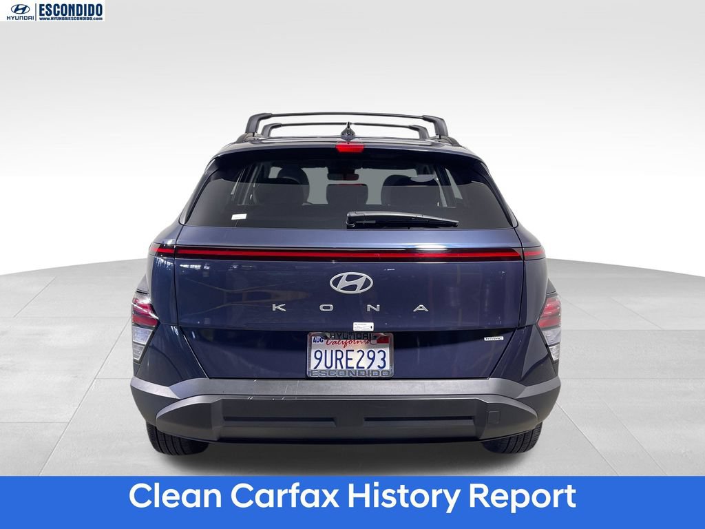 Certified 2025 Hyundai Kona SEL AWD/4WD image 4