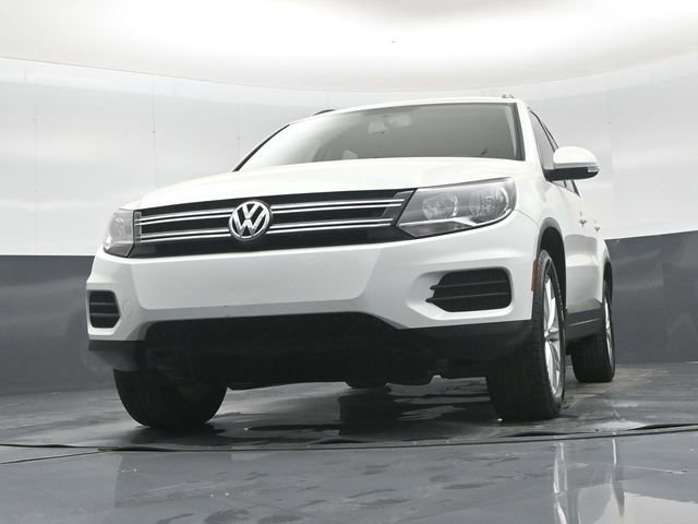 Used 2018 Volkswagen Tiguan Limited image 44