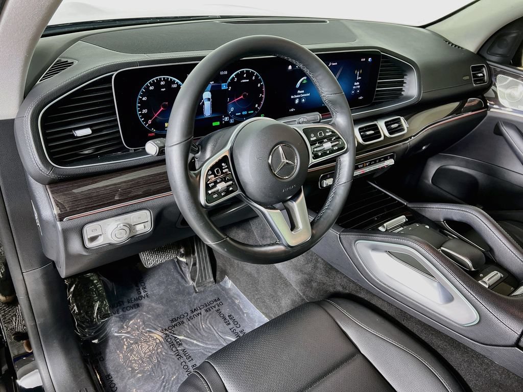 Used 2023 Mercedes-Benz GLS 450 4MATIC image 9