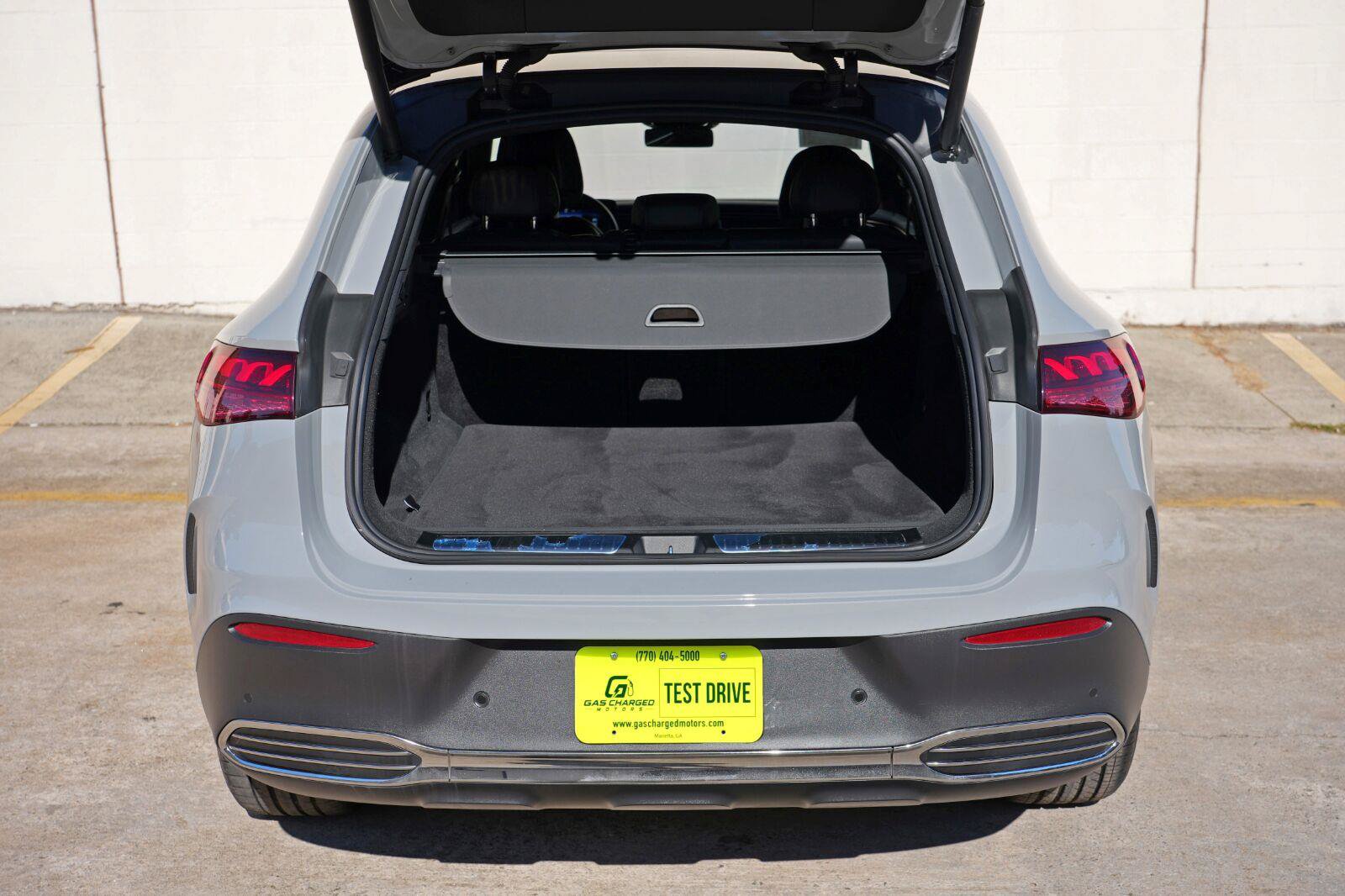 Used 2023 Mercedes-Benz EQE 350+ SUV w/ AMG Line Exterior Package image 9
