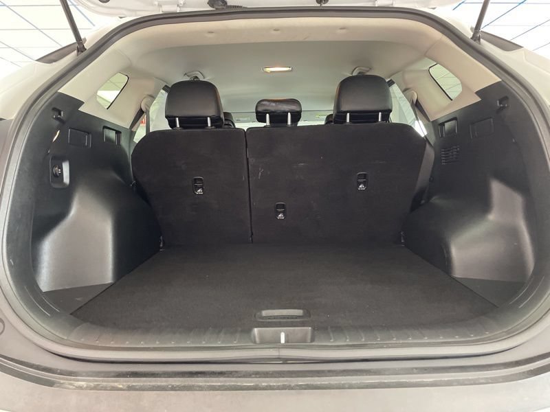 Used 2024 Kia Sportage EX FWD image 6