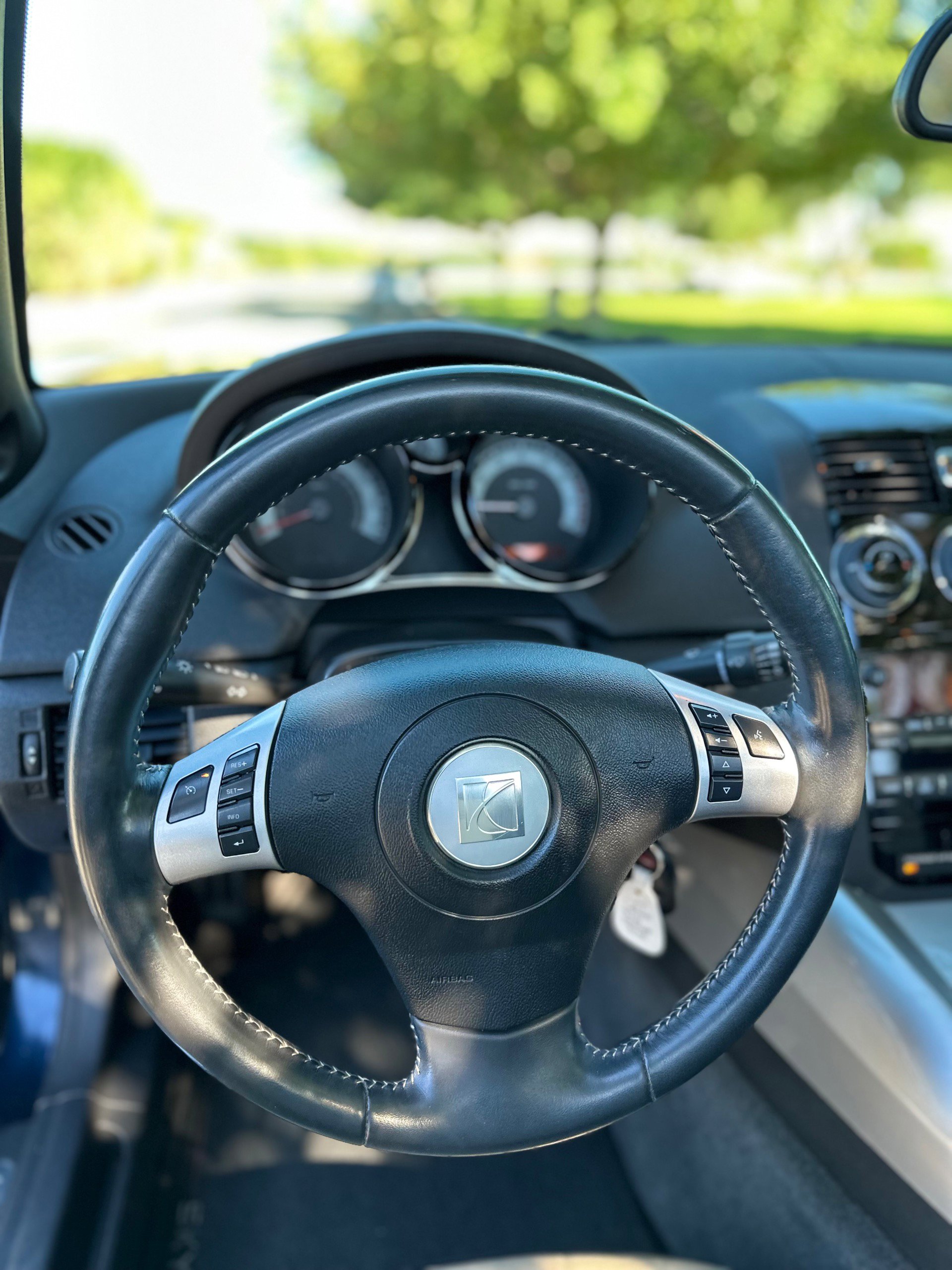 Used 2007 Saturn Sky Red Line image 33