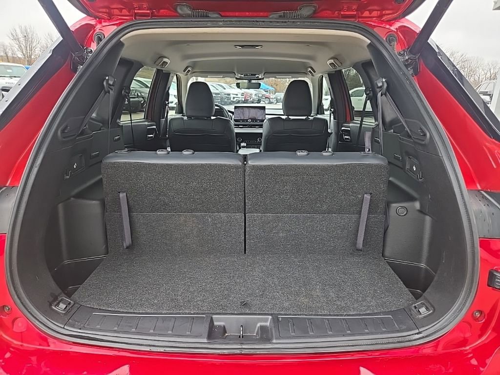 Used 2025 Mitsubishi Outlander SE image 92