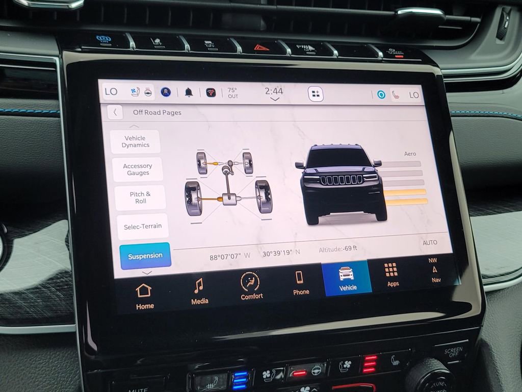 New 2025 Jeep Grand Cherokee Trailhawk AWD/4WD image 26