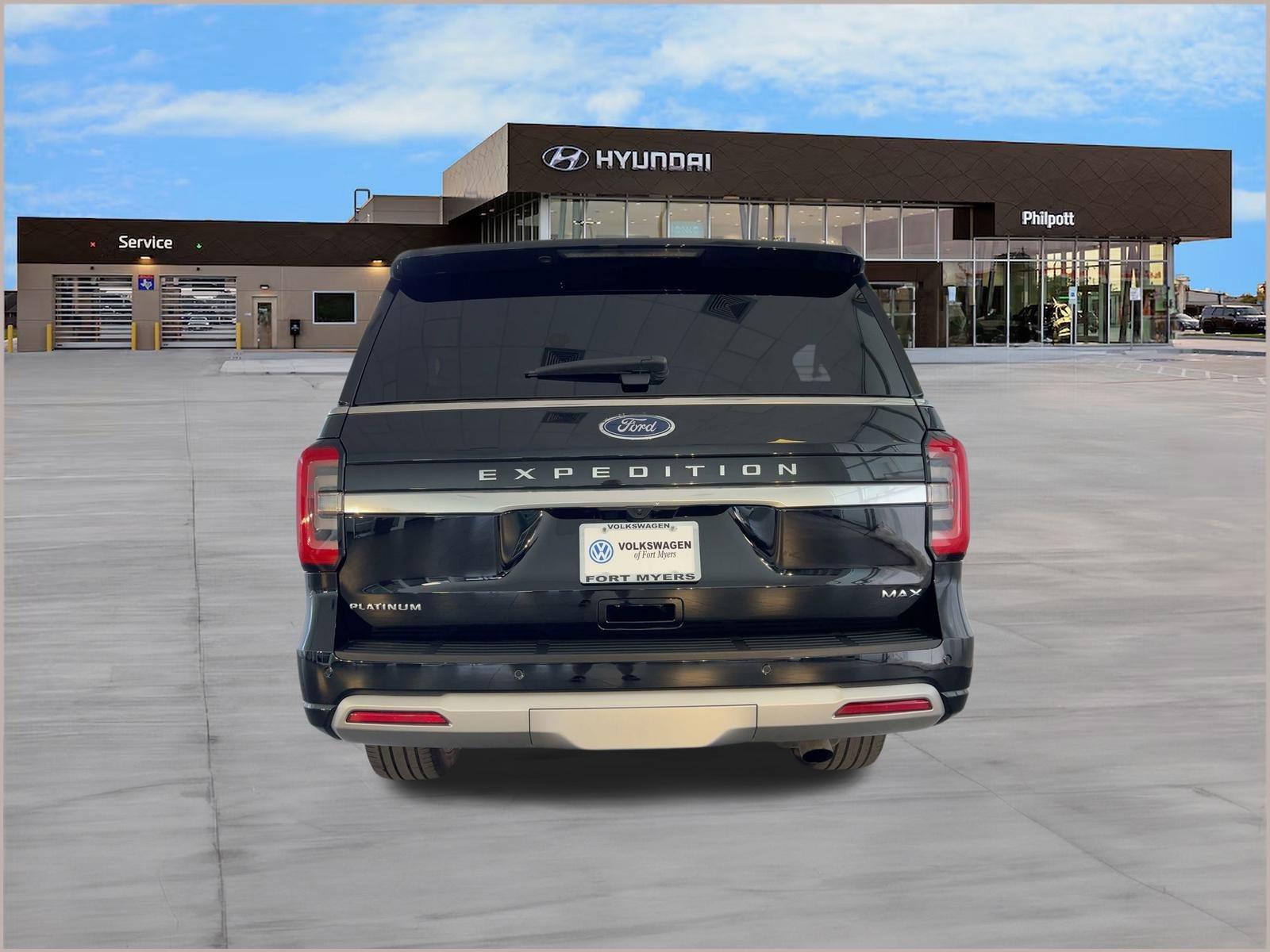 Used 2024 Ford Expedition Max Platinum image 10