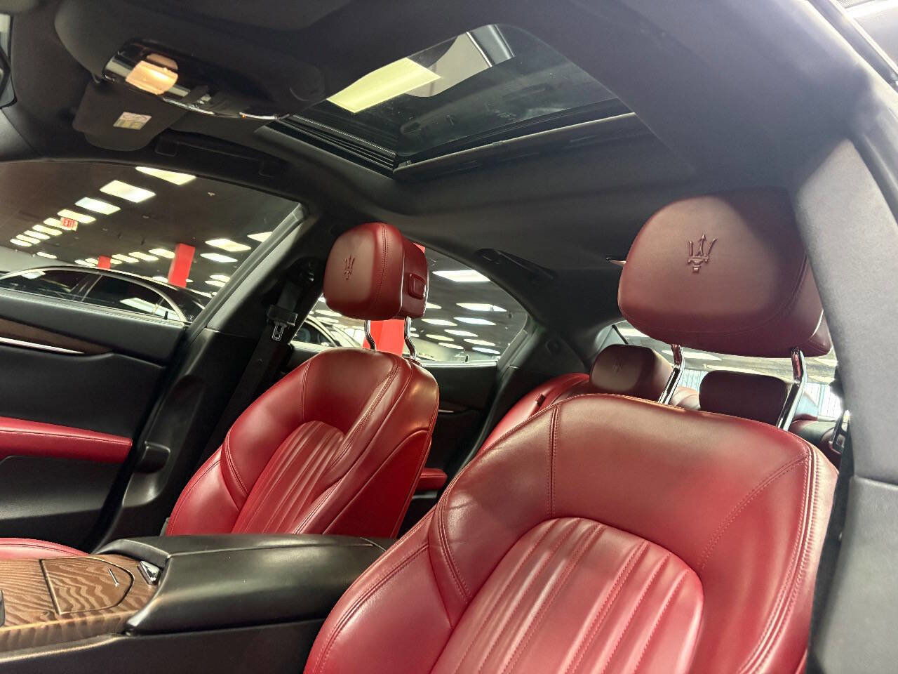 Used 2018 Maserati Ghibli S image 20